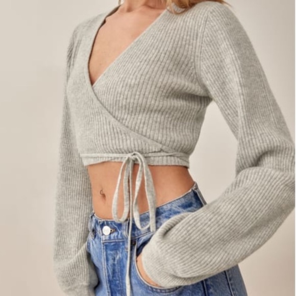 Reformation Remus Cashmere Light Grey Wrap Crop Ribbed Sweater Size Large NWT - Picture 5 of 15